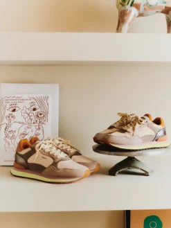 GRAND CENTRAL Kids Sneakers