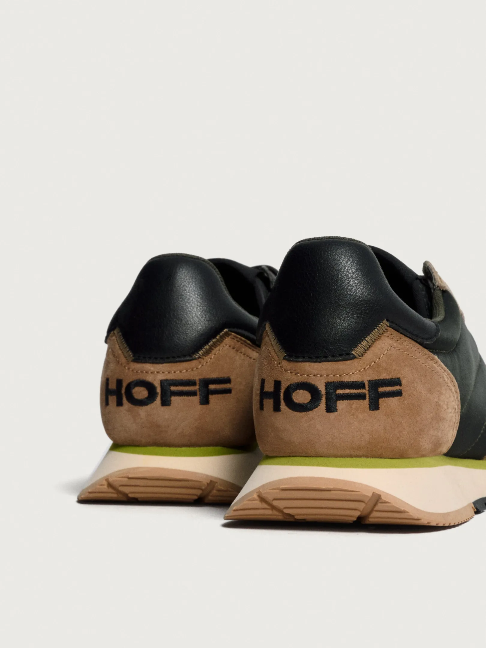 Outlet GRAND CENTRAL Track & Field