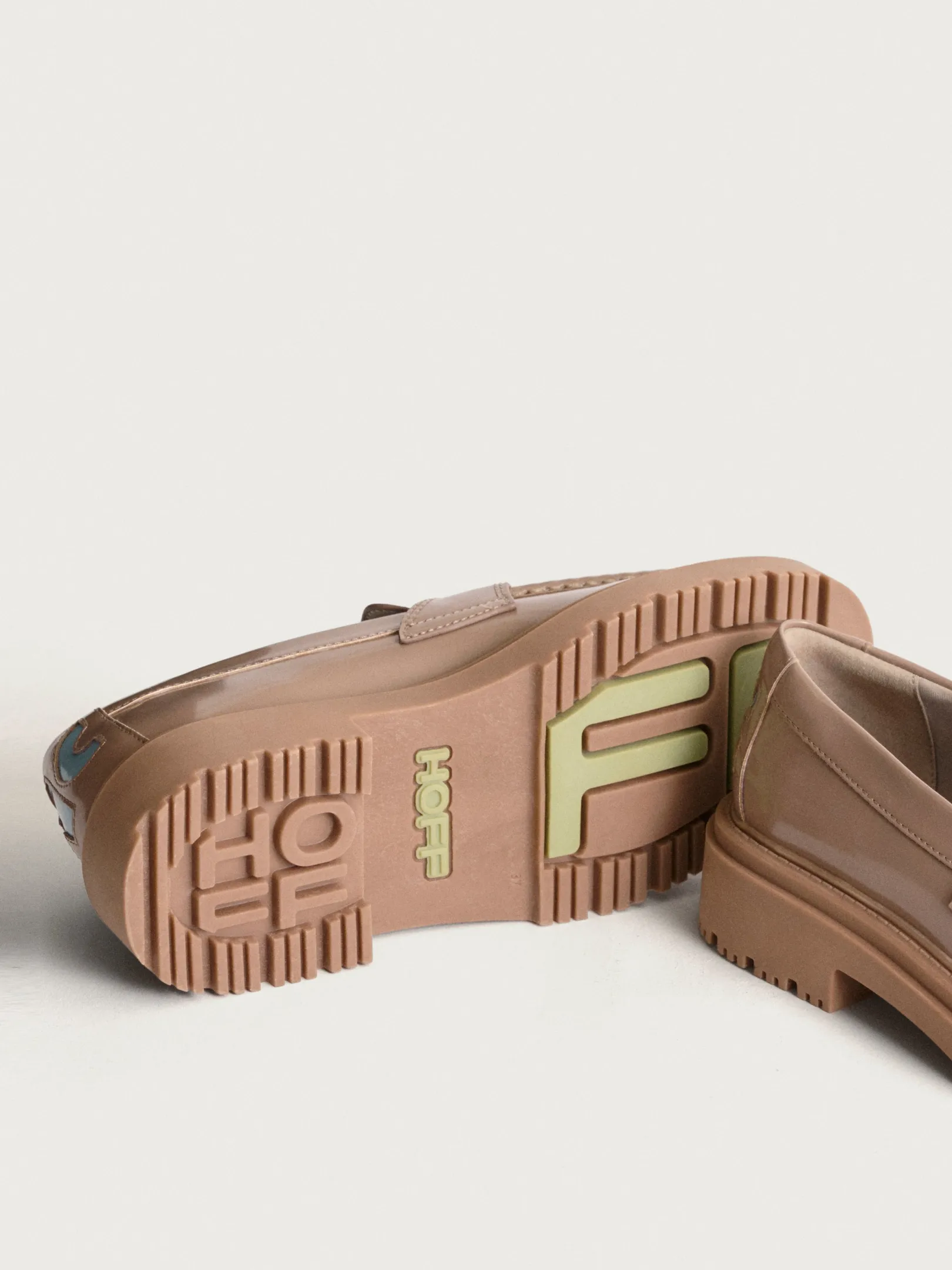 Hot GRAND CENTRAL Flat Shoe