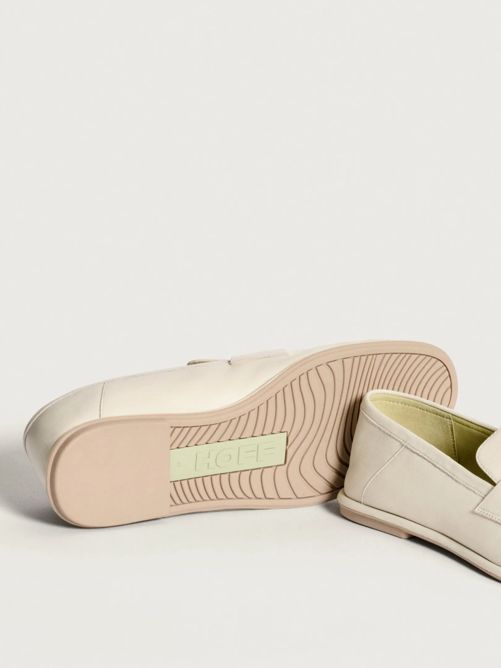 Best GRAND CENTRAL Flat Shoe