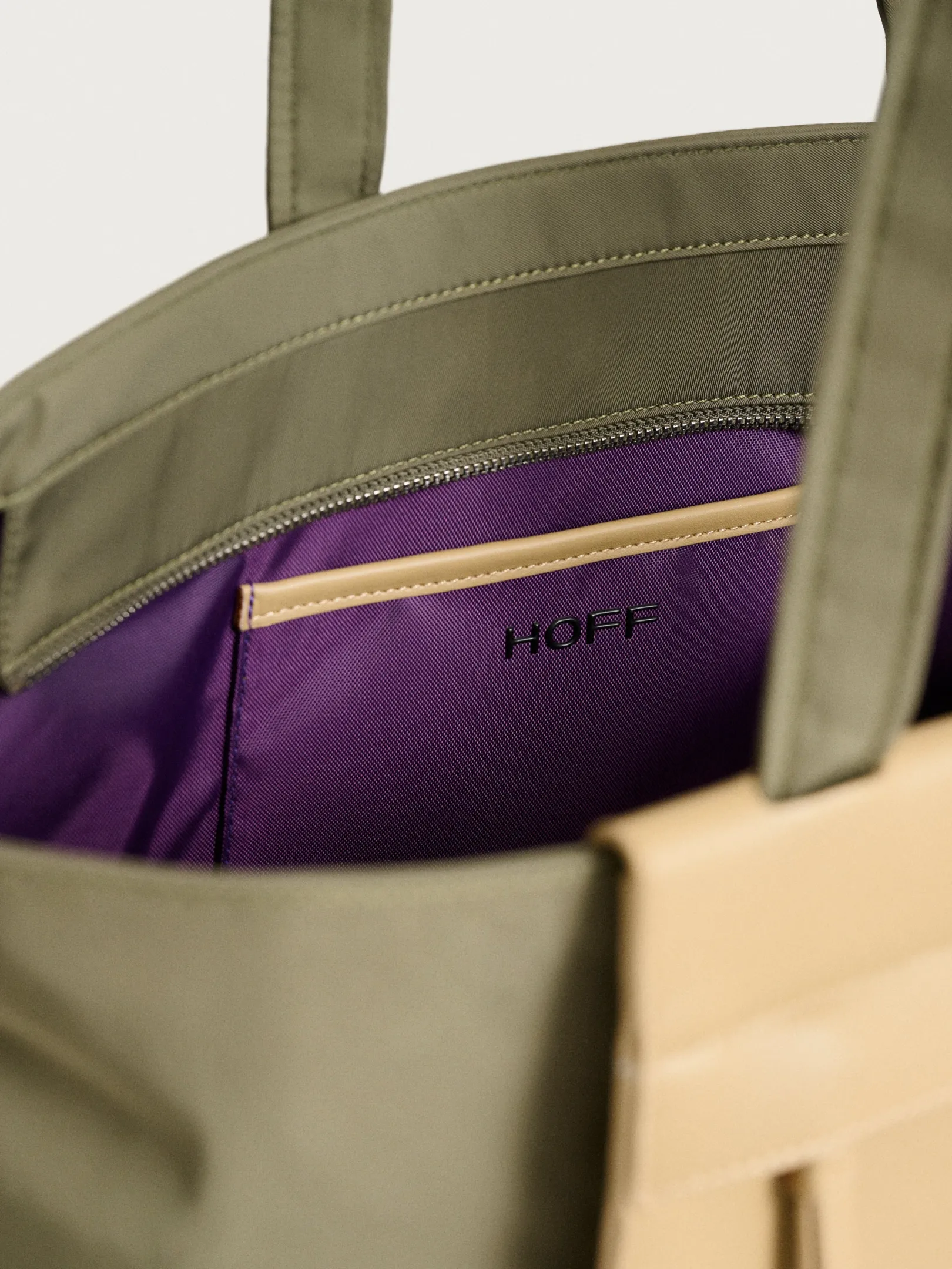 Clearance GRAND CENTRAL Nylon|Shoppers