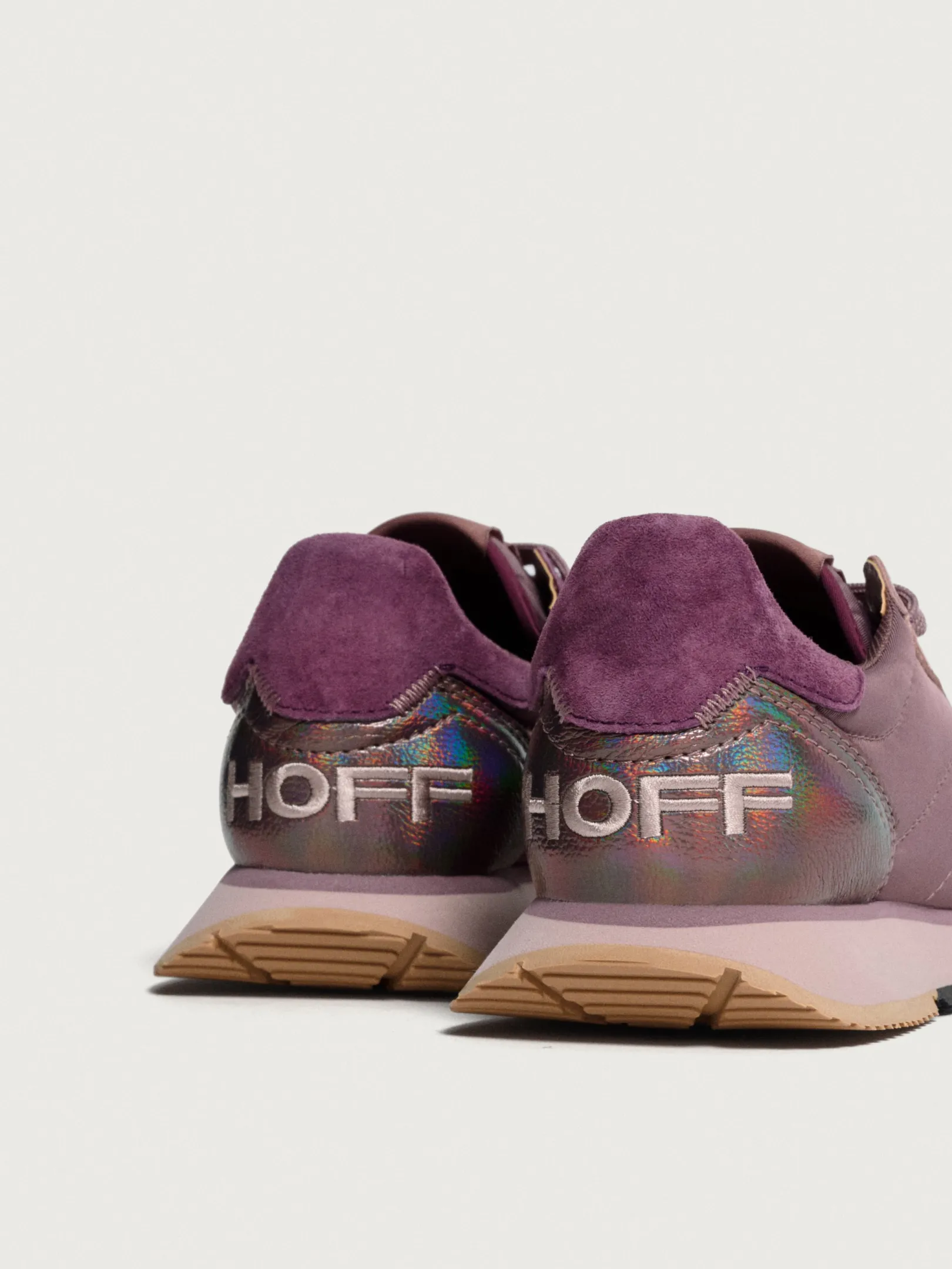 Sale TESALIA Track & Field