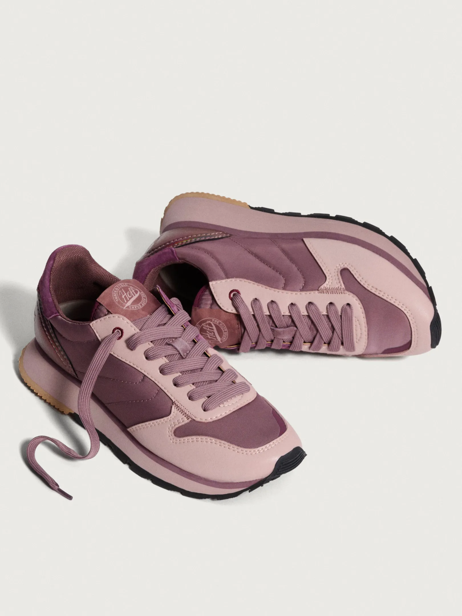 Sale TESALIA Track & Field